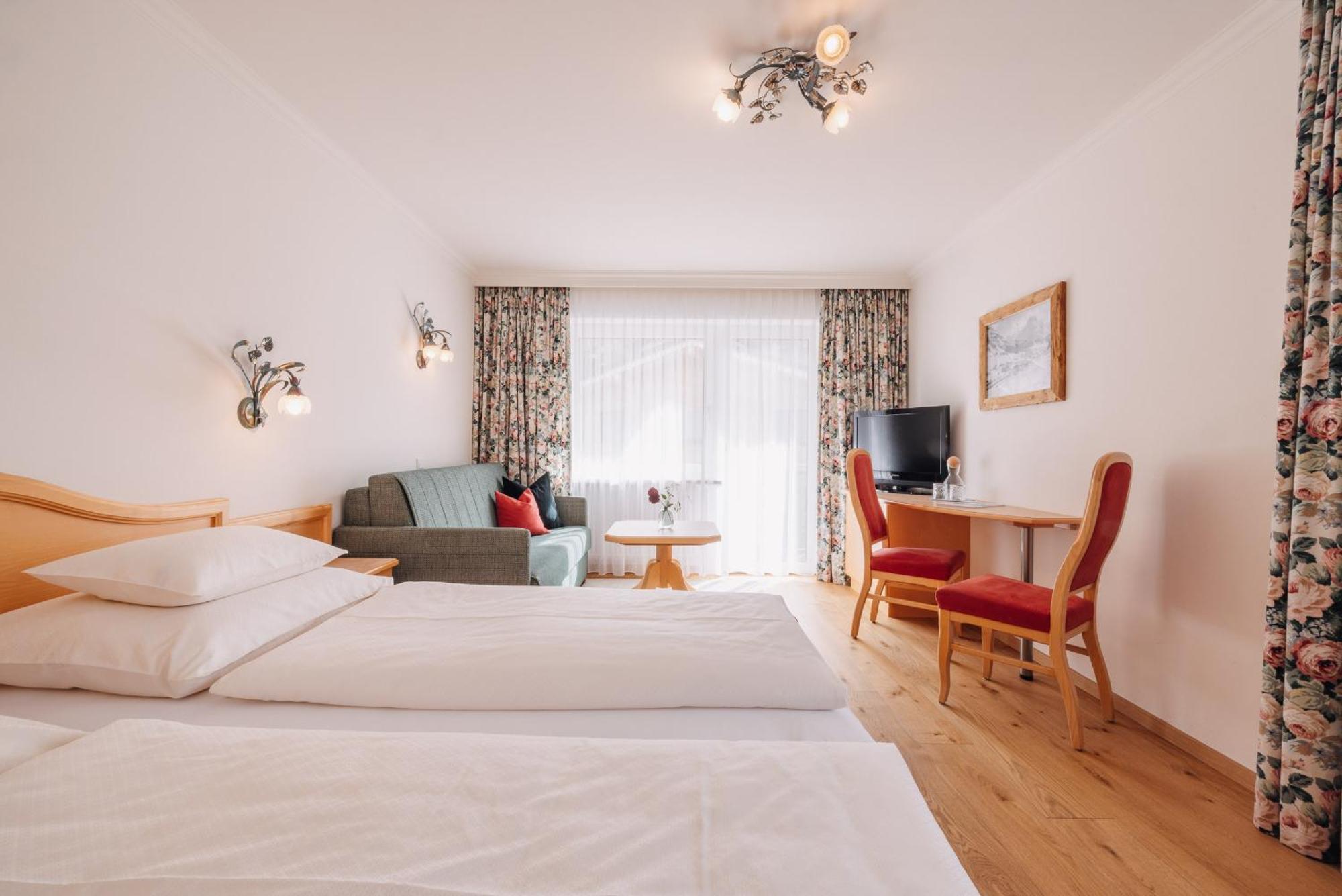 לך אם ארלברג Hotel Garni Lavendel מראה חיצוני תמונה